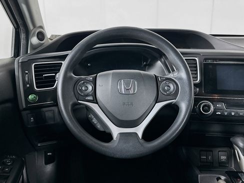 Used 2015 Honda Civic SE image 17