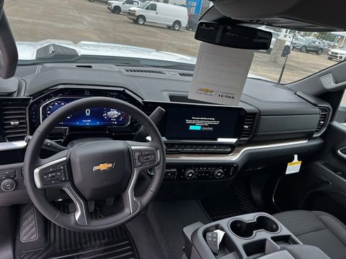 New 2026 Chevrolet Silverado 3500 LT w/ Texas Edition image 33