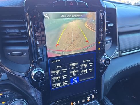 Used 2020 RAM 1500 Limited w/ Body Color Bumper Group image 22