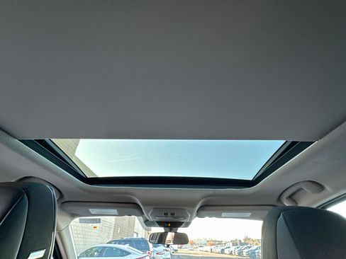 New 2026 Nissan Kicks SR w/ SR Premium Package image 31