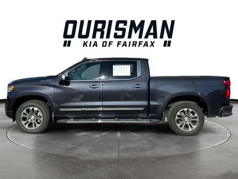 Used 2024 Chevrolet Silverado 1500 High Country AWD/4WD image 3
