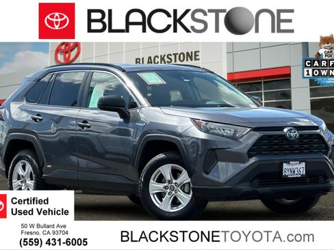 Used 2021 Toyota RAV4 LE AWD/4WD image 1