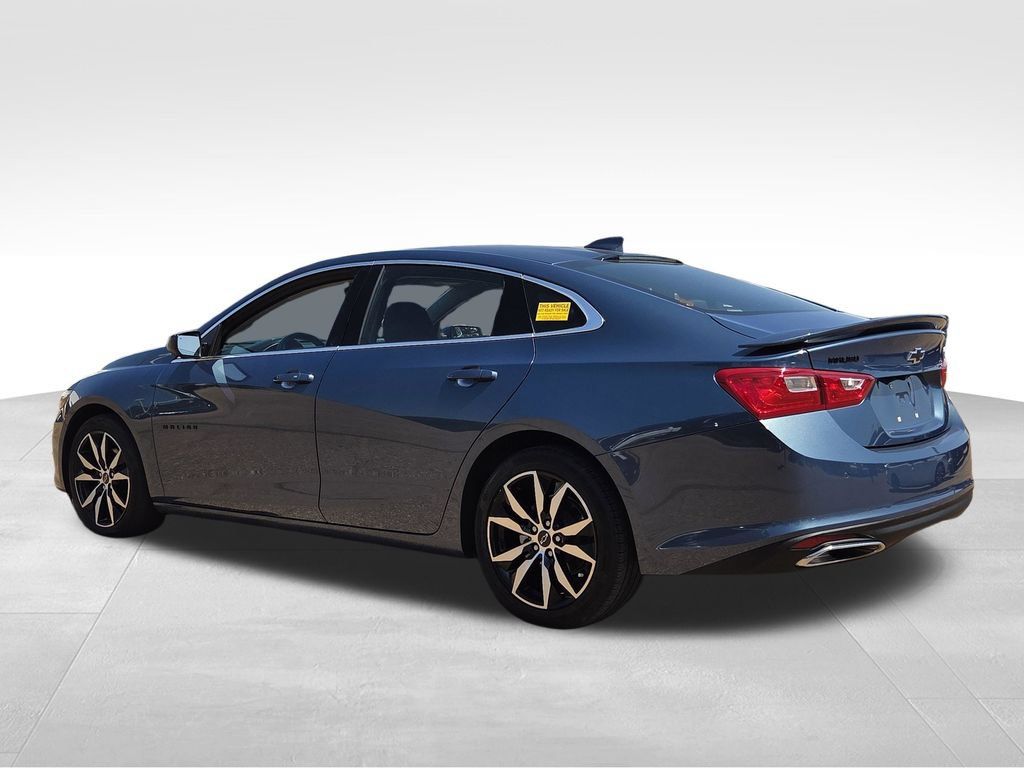 Used 2025 Chevrolet Malibu RS FWD image 8
