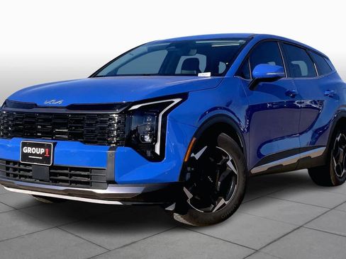 Certified 2026 Kia Sportage EX image 2