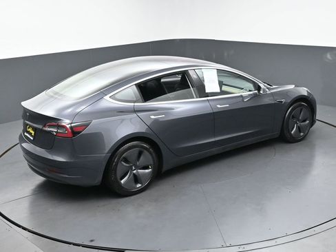 Used 2018 Tesla Model 3 Long Range image 39