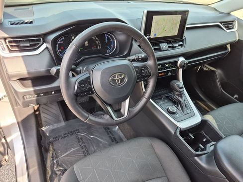 Used 2024 Toyota RAV4 XLE w/ Weather Package AWD/4WD image 16