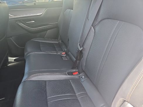 Used 2025 MAZDA CX-90 3.3 Turbo w/ Preferred Package AWD/4WD image 24