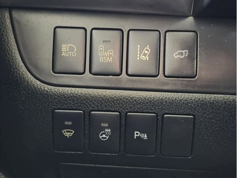 Used 2015 Toyota Highlander Limited Platinum image 29