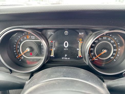 Used 2022 Jeep Gladiator Sport AWD/4WD image 15