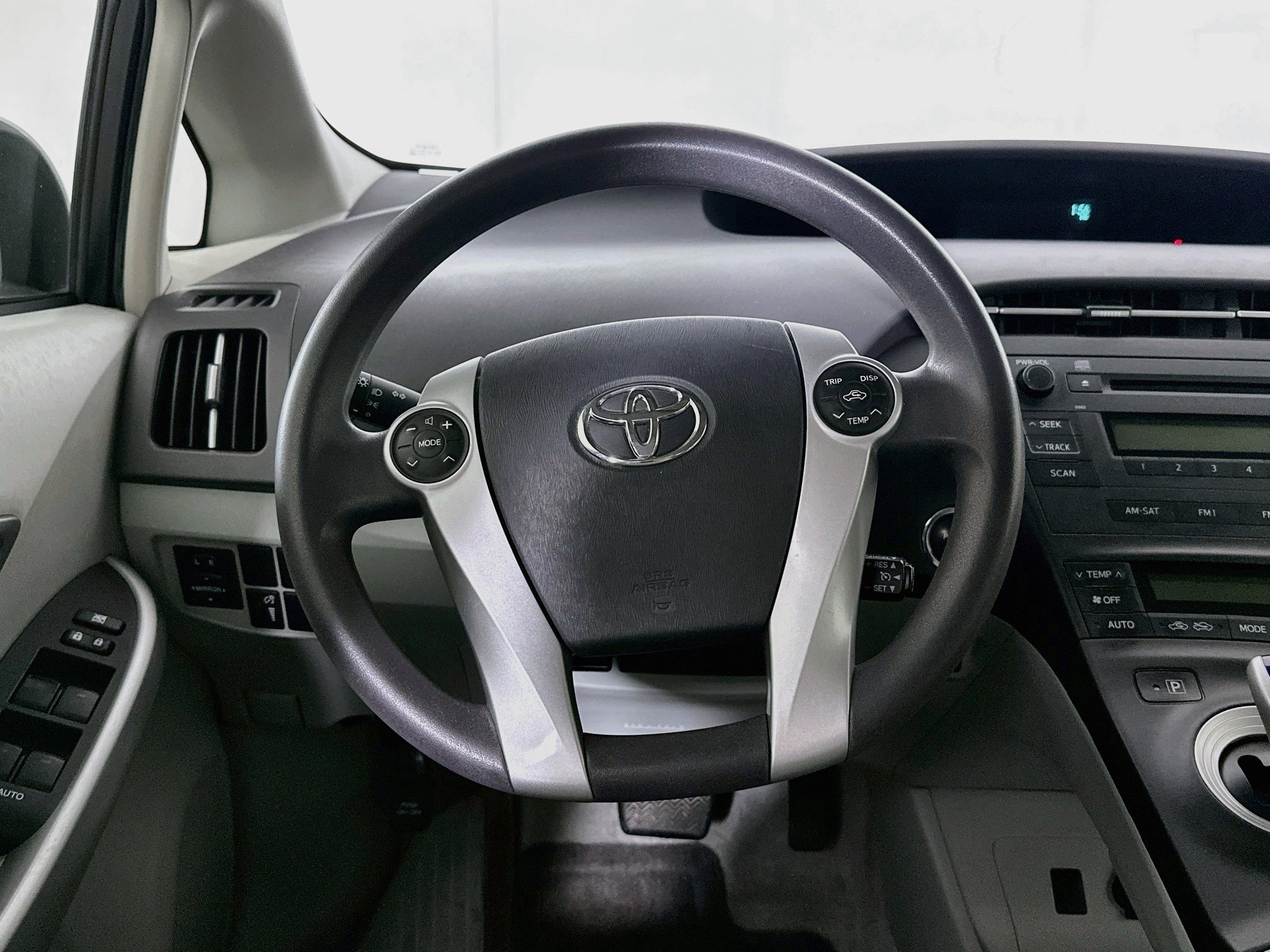 Used 2011 Toyota Prius Two FWD image 17