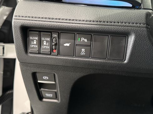 New 2026 Honda Odyssey Elite image 29