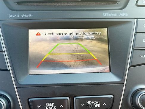 Used 2016 Hyundai Santa Fe SE AWD/4WD image 14