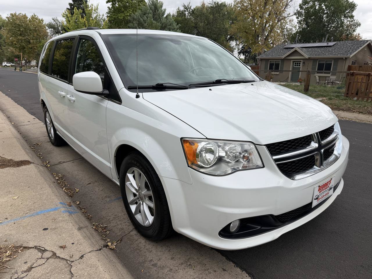 Used 2019 Dodge Grand Caravan SXT FWD image 7