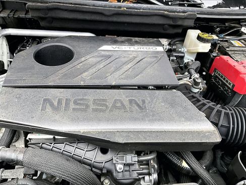 Certified 2023 Nissan Rogue SV image 32