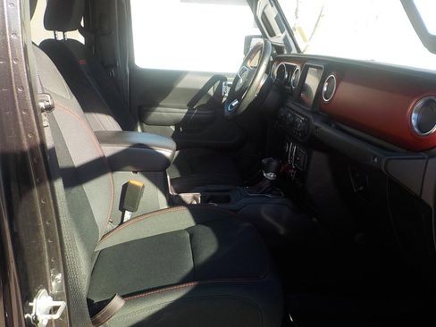 Used 2021 Jeep Gladiator Rubicon image 15