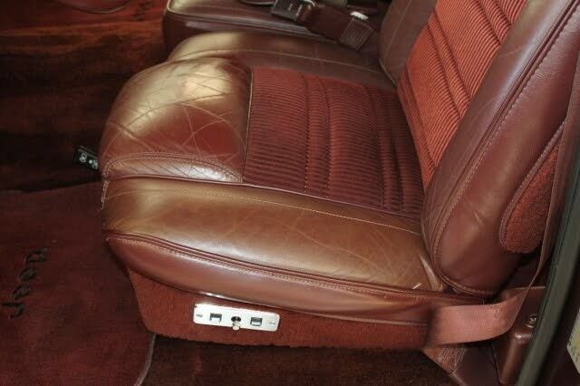 Used 1989 Jeep Grand Wagoneer AWD/4WD image 73