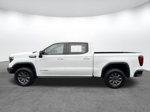 Used 2024 GMC Sierra 1500 AT4X image 4