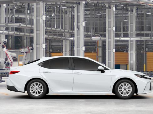 New 2026 Toyota Camry LE image 14