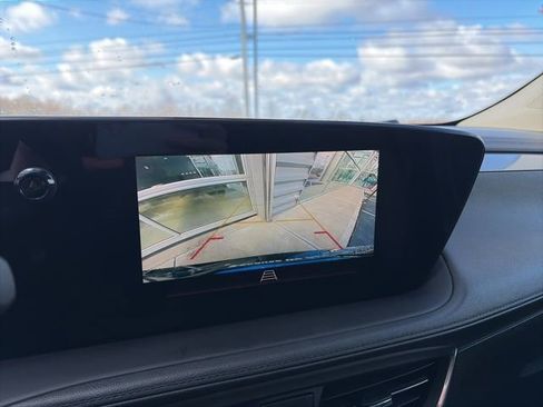 Used 2024 Buick Encore GX Sport Touring image 13