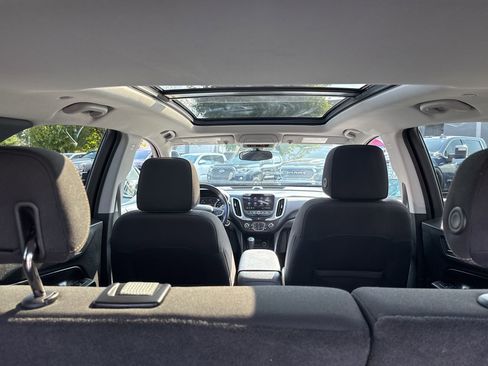 Used 2019 Chevrolet Equinox LT w/ Sun & Navigation Package image 23