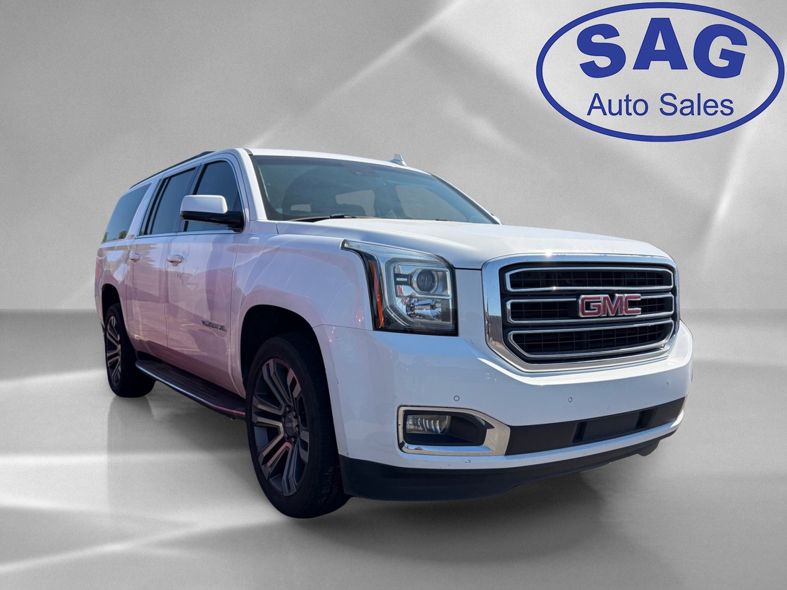 Used 2019 GMC Yukon XL SLT w/ Open Road Package RWD image 2