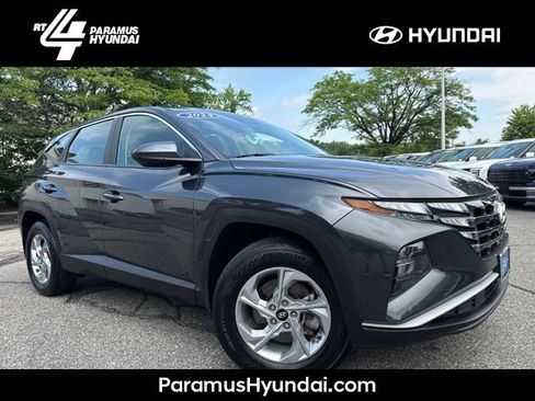Used 2024 Hyundai Tucson SE AWD/4WD image 1