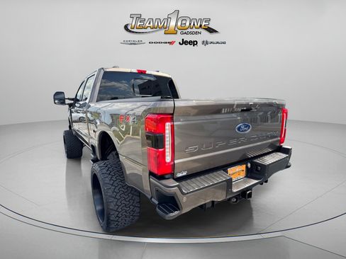Used 2023 Ford F250 XLT w/ XLT Premium Package AWD/4WD image 6
