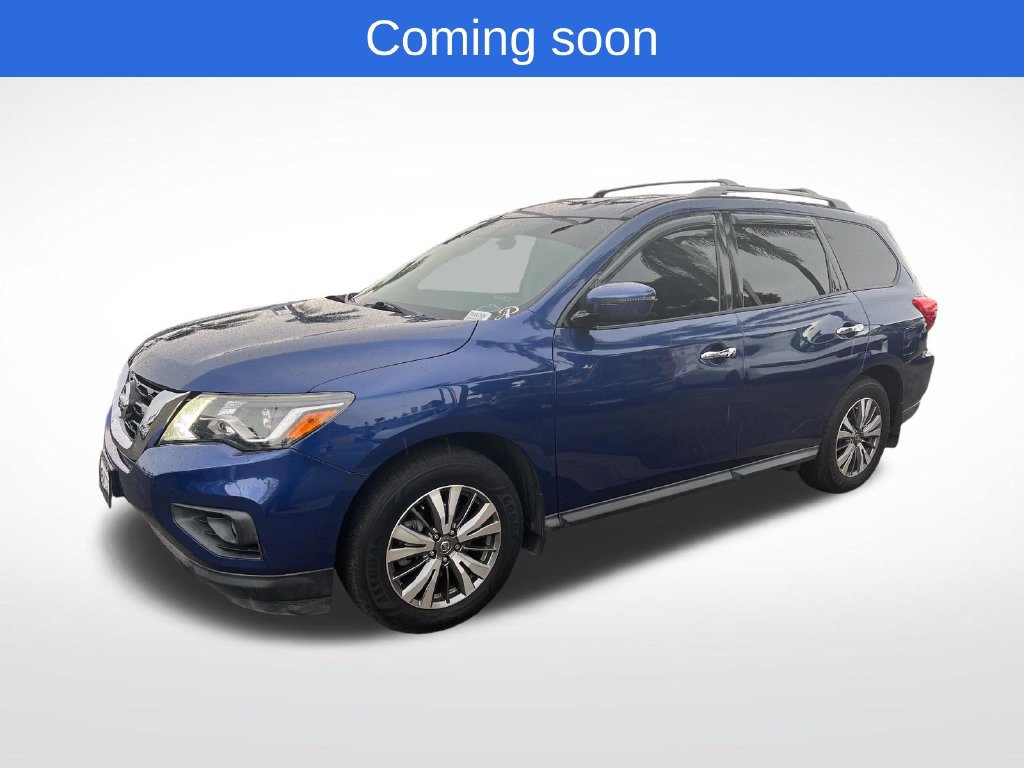 Used 2020 Nissan Pathfinder S FWD 360° Tour