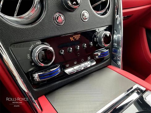 Certified 2022 Rolls-Royce Cullinan image 29