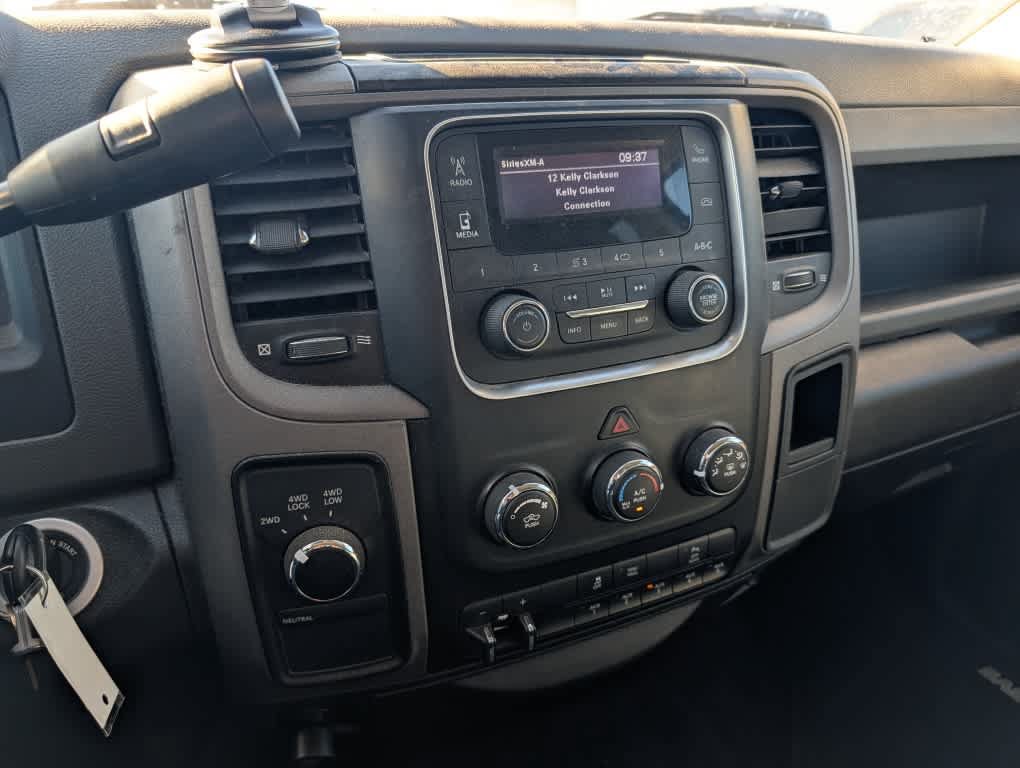 Used 2018 RAM 2500 ST AWD/4WD image 14