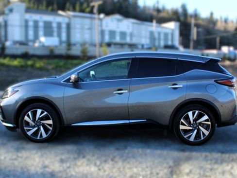 Used 2023 Nissan Murano SL image 4