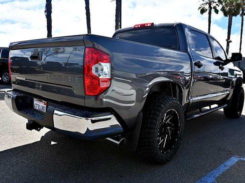 Used 2018 Toyota Tundra SR5 w/ SR5 Upgrade Package RWD image 7
