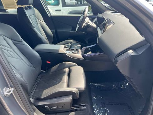 Used 2025 BMW X3 xDrive30i AWD/4WD image 23