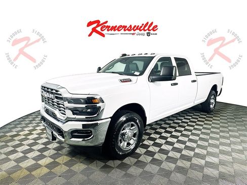 New 2026 RAM 2500 Tradesman w/ Chrome Appearance Group image 3
