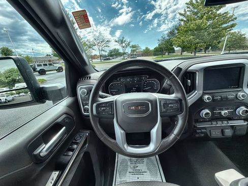 Used 2022 GMC Sierra 2500 SLE w/ Gooseneck/5TH Wheel Package AWD/4WD image 11