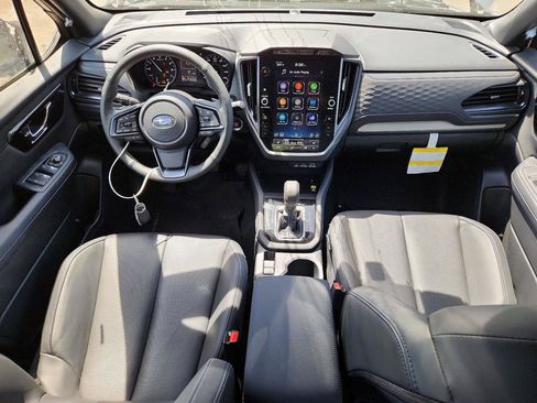 Used 2025 Subaru Forester Limited w/ Popular Package #2 AWD/4WD image 7