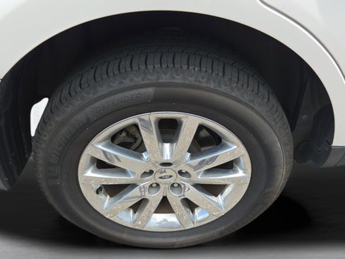 Used 2013 Ford Edge Limited FWD image 32
