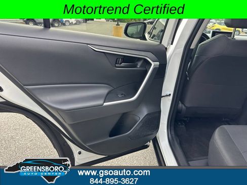Used 2023 Toyota RAV4 LE FWD image 20