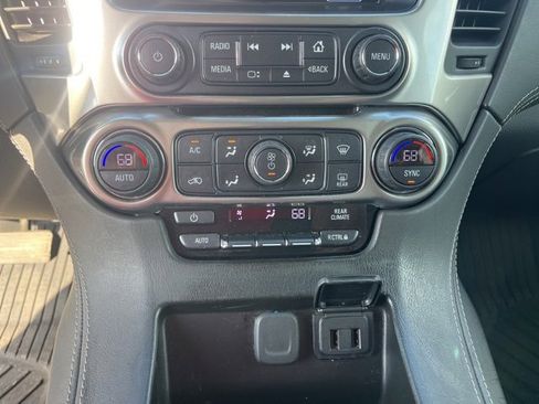 Used 2019 Chevrolet Tahoe LS image 25