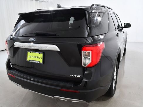 Used 2022 Ford Explorer XLT w/ Equipment Group 202A image 12