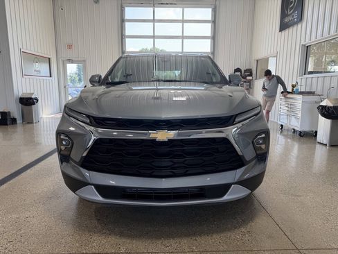 Used 2024 Chevrolet Blazer LT w/ LPO, Floor Liner Package FWD image 8