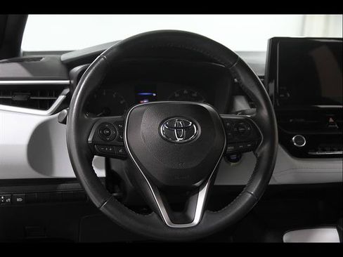 Used 2024 Toyota Corolla SE FWD image 7