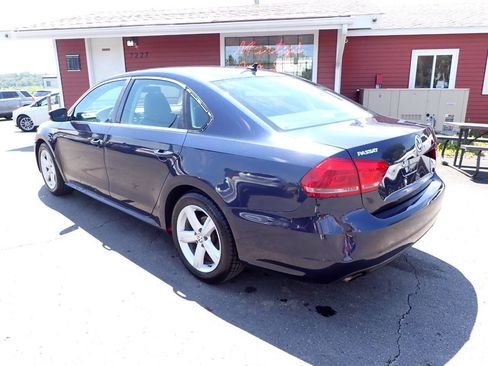 Used 2013 Volkswagen Passat 2.5 SE FWD image 4
