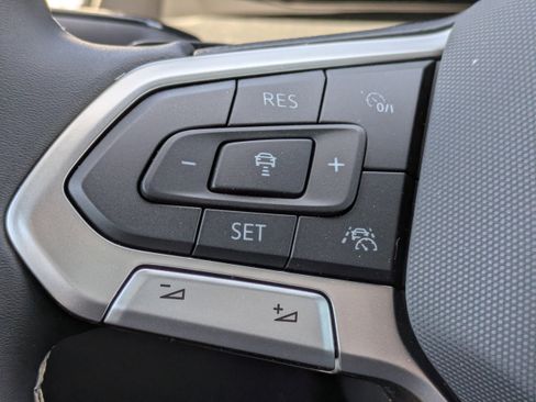 New 2026 Volkswagen Atlas Cross Sport SEL AWD/4WD image 27