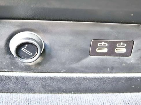 Used 2019 BMW X7 xDrive40i w/ Premium Package image 27