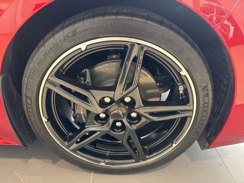 Used 2022 Chevrolet Corvette Stingray w/ Battery Protection Package image 11