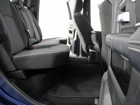 Used 2024 RAM 2500 Big Horn w/ Bed Utility Group image 18