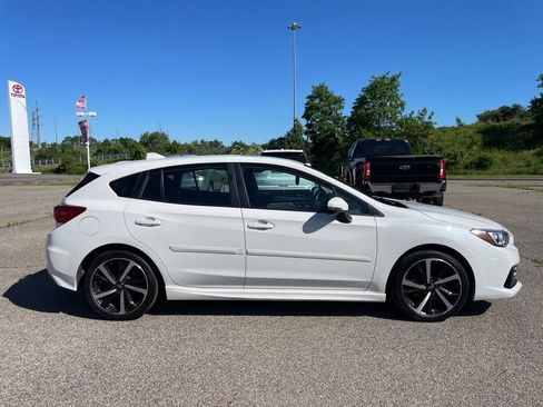 Used 2022 Subaru Impreza 2.0i Sport AWD/4WD image 5