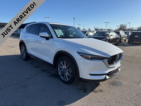 Used 2020 MAZDA CX-5 Grand Touring image 2
