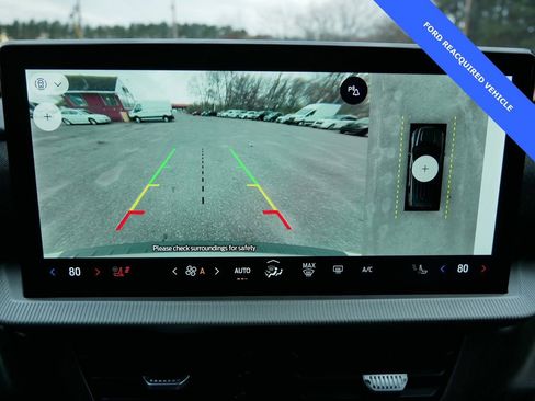 Used 2025 Ford Explorer Platinum w/ LUX Leather Package image 24